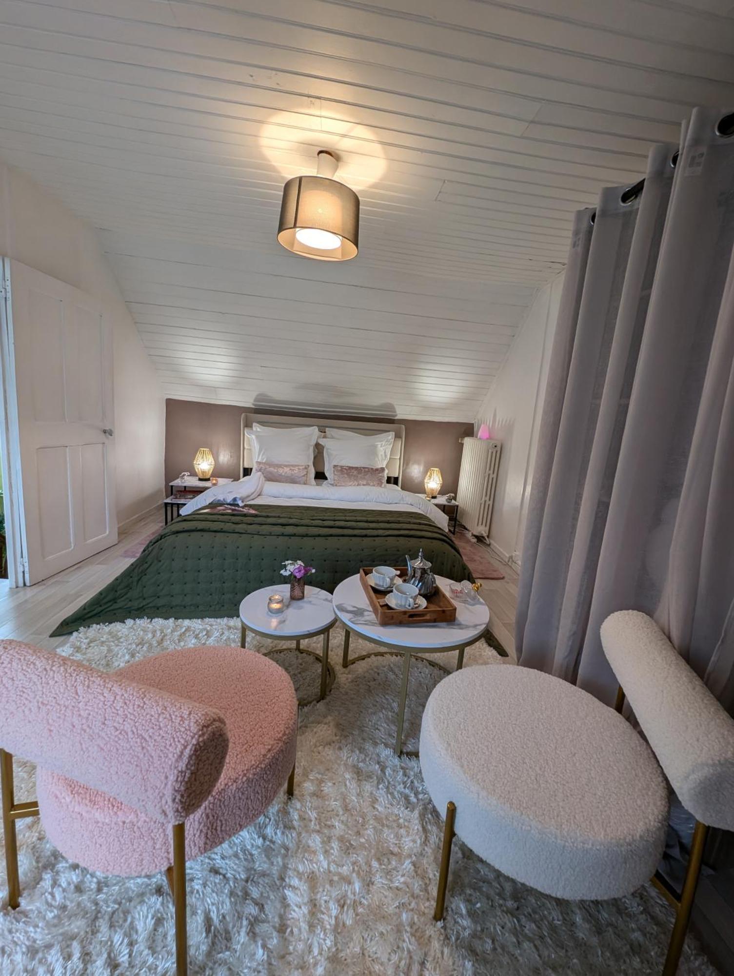 La Petite Maison De Locarn Luaran gambar